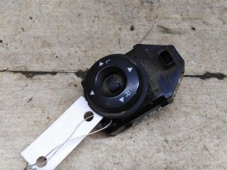 perekliucatel-regulirovki-zerkal-kia-ceed-i-art-96881