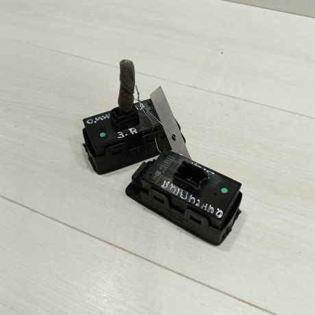 knopka-steklopodieemnika-opel-insignia-i-art-97711-big-3