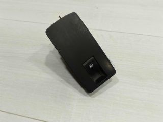 knopka-steklopodieemnika-peredniaia-pravaia-opel-insignia-i-art-97713