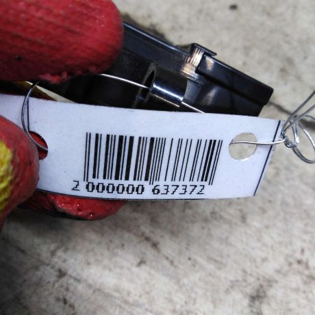 knopka-steklopodieemnika-zadniaia-levaia-nissan-primera-p12-art-98179-big-1