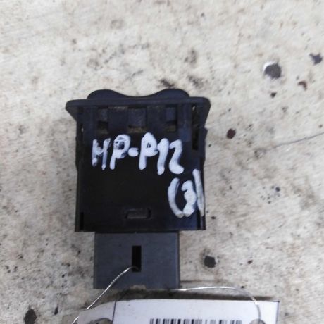 knopka-zamka-dveri-nissan-primera-p12-art-98189-big-2