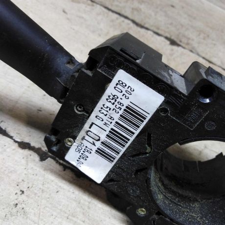 podrulevoi-perekliucatel-v-sbore-skoda-octavia-i-a4-art-98448-big-4