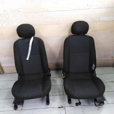 sidene-perednee-ford-focus-i-art-98517-big-0