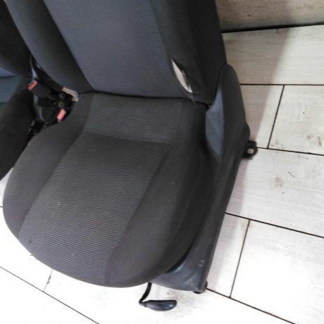 sidene-perednee-ford-focus-i-art-98517-big-1