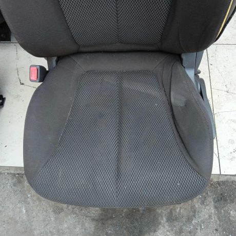 salon-sidenia-hyundai-santa-fe-ii-art-98608-big-4
