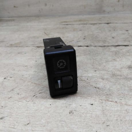 knopka-iarkosti-displeia-mazda-6-gg-art-98721-big-1