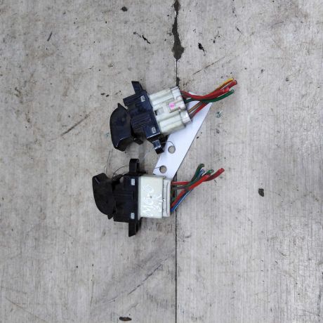 knopka-steklopodieemnika-mazda-6-gg-art-98723-big-3