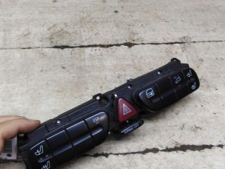 knopka-obogreva-sidenii-knopka-avariinoi-signalizacii-mercedes-c-klass-w203-kupe-art-98746