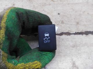 knopka-otkliuceniia-toyota-avensis-iii-art-99135