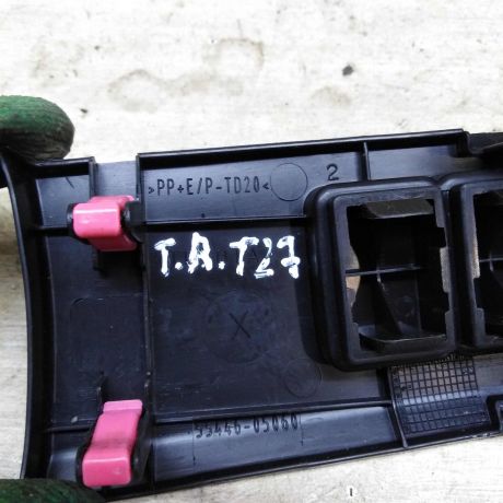 perekliucatel-regulirovki-zerkal-toyota-avensis-iii-art-99639-big-4