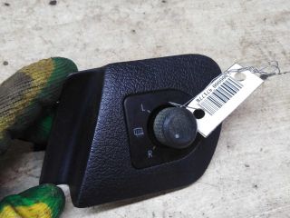 perekliucatel-regulirovki-zerkal-skoda-octavia-tour-volkswagen-passat-b5-volkswagen-golf-4-volkswagen-bora-volkswagen-passat-b5-gp-art-100067