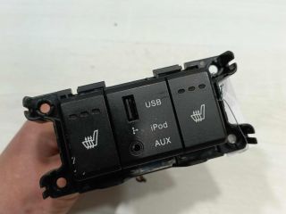 knopka-obogreva-sidenii-blok-knopok-hyundai-santa-fe-ii-art-100183