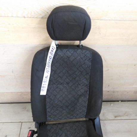 sidene-perednee-levoe-ford-focus-i-art-100184-big-9