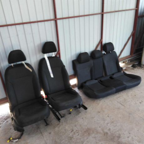 sidene-salon-volkswagen-jetta-vi-art-101767-big-8