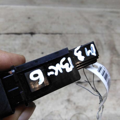 knopka-avariinoi-signalizacii-mazda-3-bk-art-101966-big-2