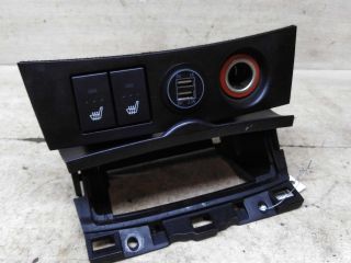 knopka-obogreva-sidenii-mazda-3-bk-art-102075