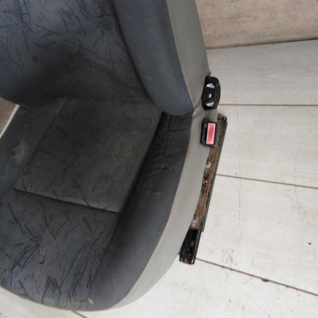 sidene-perednee-pravoe-renault-logan-i-lada-largus-art-102142-big-3