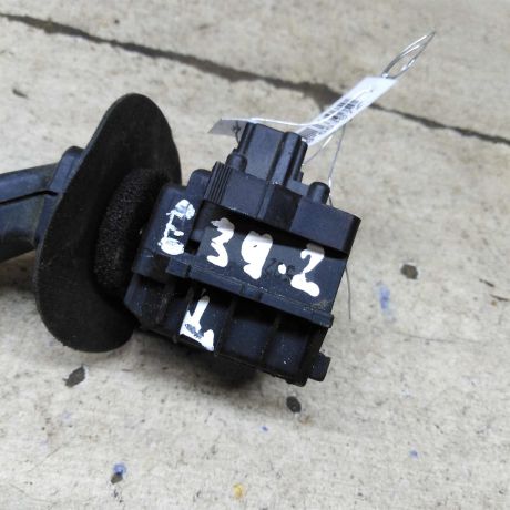 perekliucatel-sveta-bmw-e39-art-103551-big-4