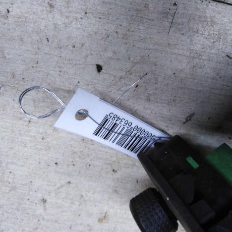 perekliucatel-regulirovki-zerkal-volkswagen-sharan-seat-alhambra-ford-galaxy-art-104308-big-1