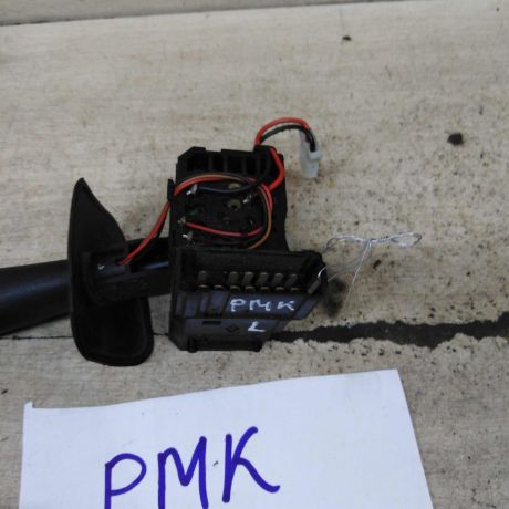 perekliucatel-povorotov-renault-megane-i-art-104312-big-3