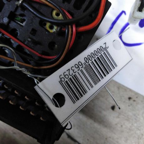 perekliucatel-povorotov-renault-megane-i-art-104312-big-1