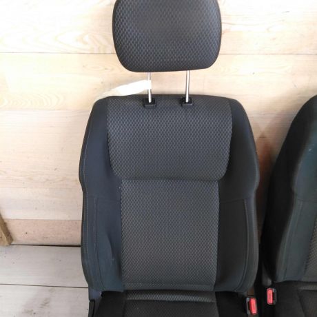 sidene-perednie-geely-emgrand-x7-art-104370-big-2