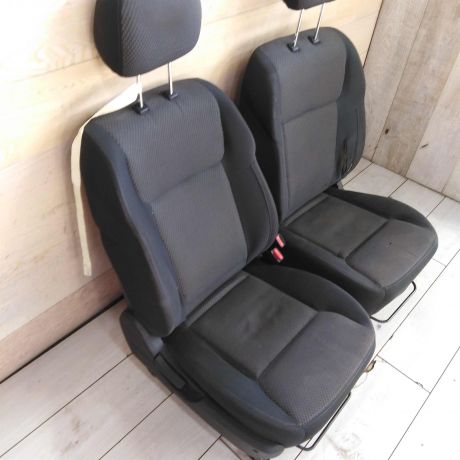 sidene-perednie-geely-emgrand-x7-art-104370-big-3