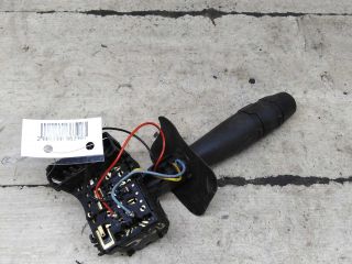 perekliucatel-dvornikov-renault-logan-i-art-105014