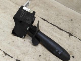 perekliucatel-dvornikov-renault-logan-i-art-105028