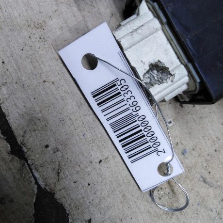 knopka-steklopodieemnika-zadniaia-renault-megane-ii-art-105512-big-1