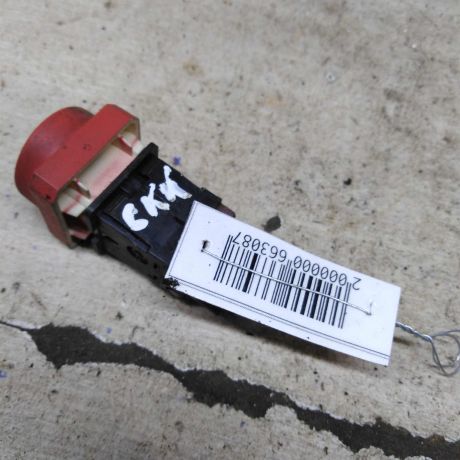 knopka-avariinoi-signalizacii-citroen-xsara-wagon-art-105567-big-1