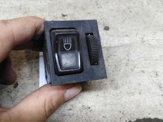 knopka-vkliuceniia-sveta-volkswagen-passat-b2-art-105586