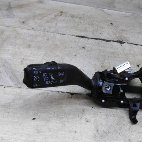 perekliucatel-podrulevoi-v-sbore-volkswagen-jetta-vi-art-105593-big-5