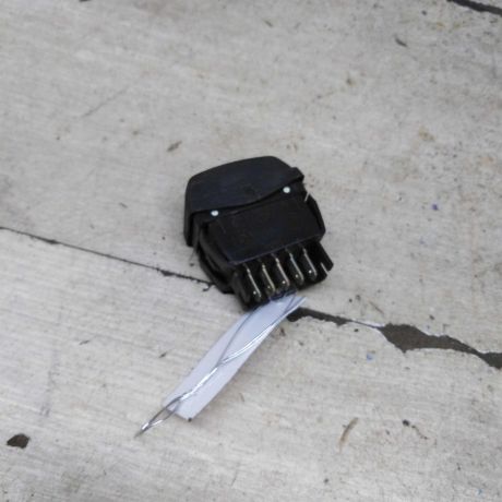 knopka-steklopodieemnika-citroen-xsara-wagon-art-105619-big-2