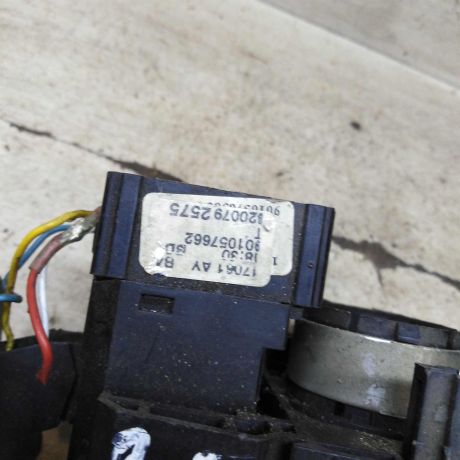 perekliucatel-podrulevoi-v-sbore-renault-logan-i-art-105808-big-7