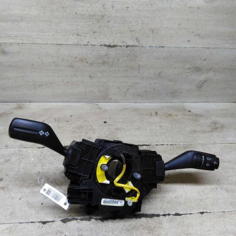 perekliucatel-podrulevoi-v-sbore-ford-focus-2-art-106214-big-0