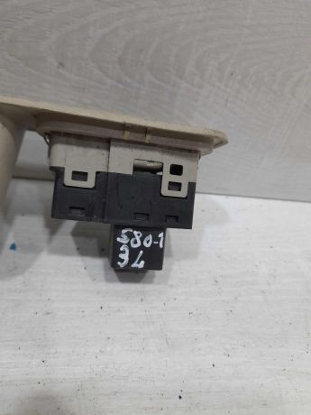 knopka-steklopodieemnika-zadniaia-levaia-volvo-s80-art-106497-big-3