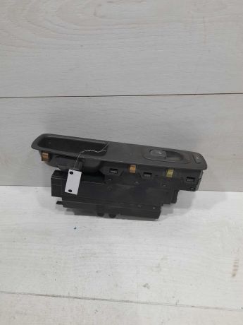 knopka-steklopodieemnika-peredniaia-pravaia-volvo-s80-art-106502-big-3