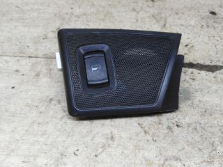 knopka-steklopodieemnika-zadniaia-levaia-skoda-octavia-i-a4-art-106507