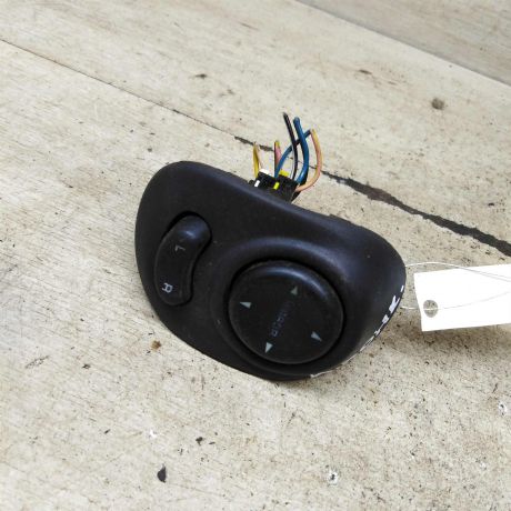 perekliucatel-regulirovki-zerkal-chrysler-concorde-art-107204-big-0