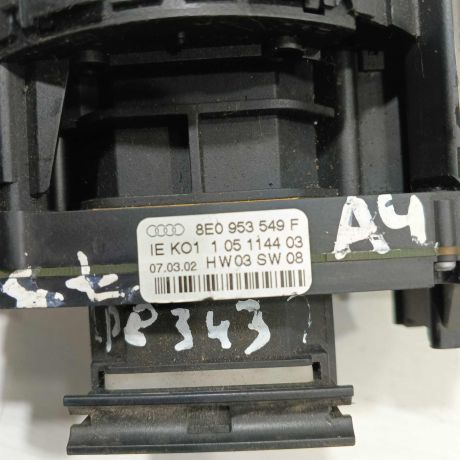 podrulevoi-perekliucatel-v-sbore-audi-a4-b6-art-107233-big-3