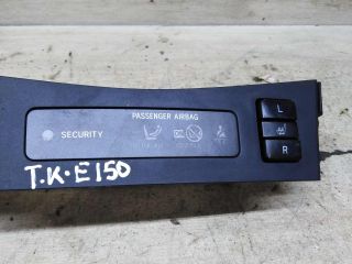 knopka-podogreva-sidenii-informacionnyi-displei-toyota-corolla-x-e140-e150-art-107828