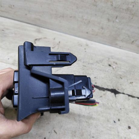 knopka-podogreva-sidenii-informacionnyi-displei-toyota-corolla-x-e140-e150-art-107828-big-6