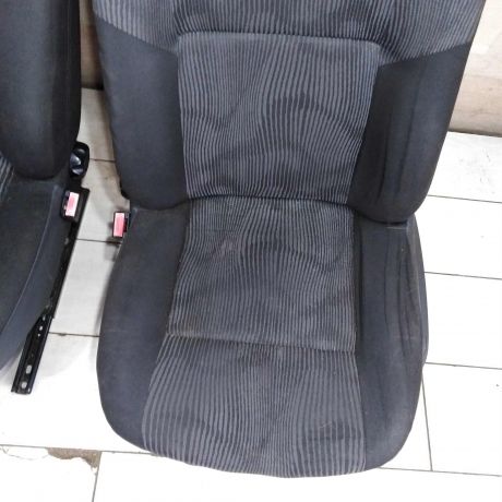 sidene-perednee-renault-sandero-i-renault-logan-i-art-108586-big-2