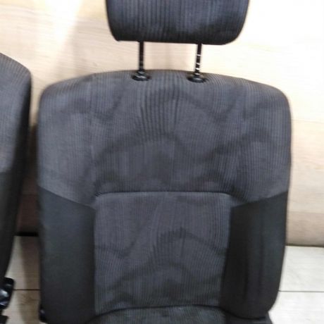 sidene-perednee-renault-sandero-i-renault-logan-i-art-108586-big-4