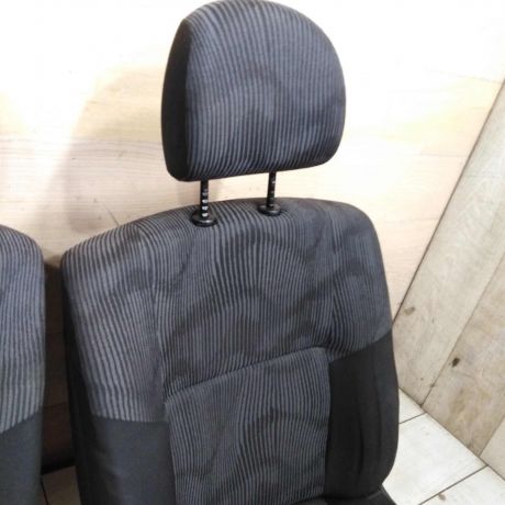 sidene-perednee-renault-sandero-i-renault-logan-i-art-108586-big-7