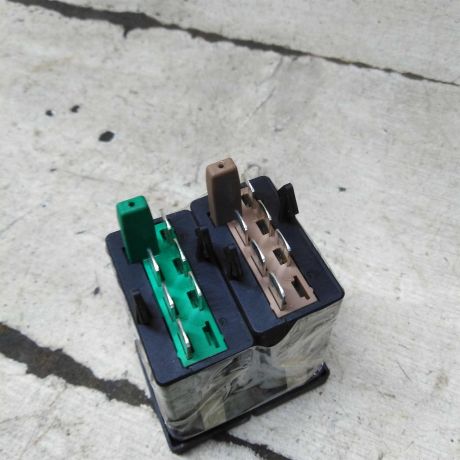 knopka-obogreva-sidenii-volkswagen-passat-b5-volkswagen-passat-b5-gp-art-109383-big-2