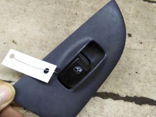 knopka-steklopodieemnika-hyundai-elantra-iii-art-109441