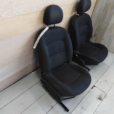 sidene-perednee-renault-symbol-i-art-109588-big-3