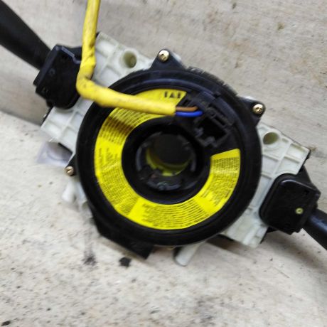 podrulevoi-perekliucatel-v-sbore-hyundai-elantra-iii-art-109681-big-0